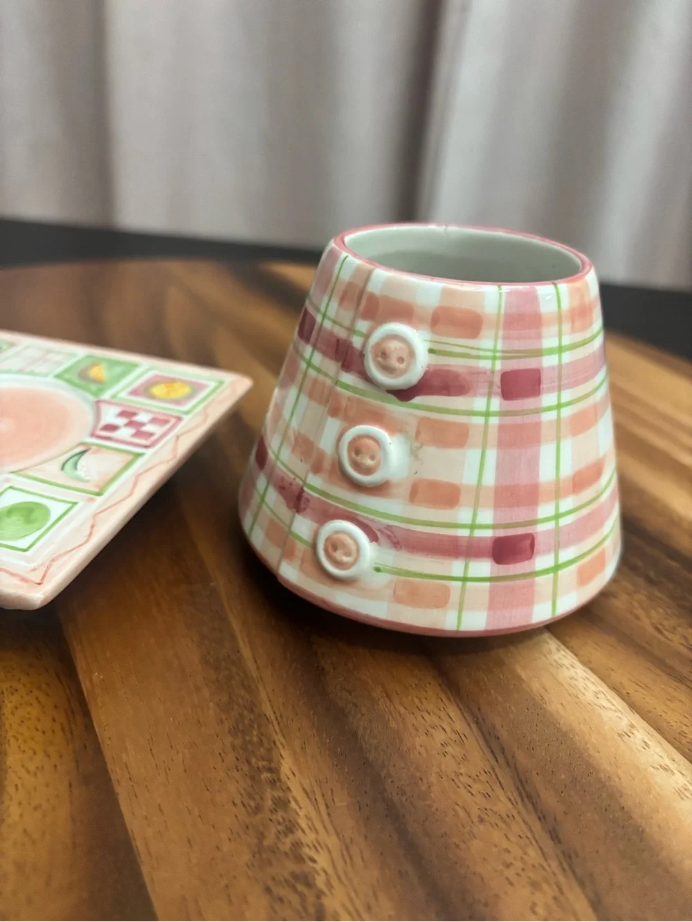 Yankee Candle Vintage Pink Plaid With Fruit Summer Small Jar Topper and Plate